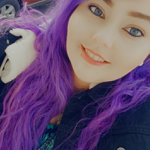 Meet your Posher, Sara - Picture 13 of 16